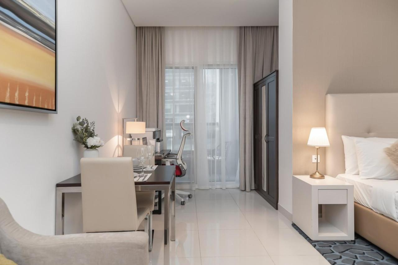 Cozy And Elegant In Business Bay Apartment Dubai